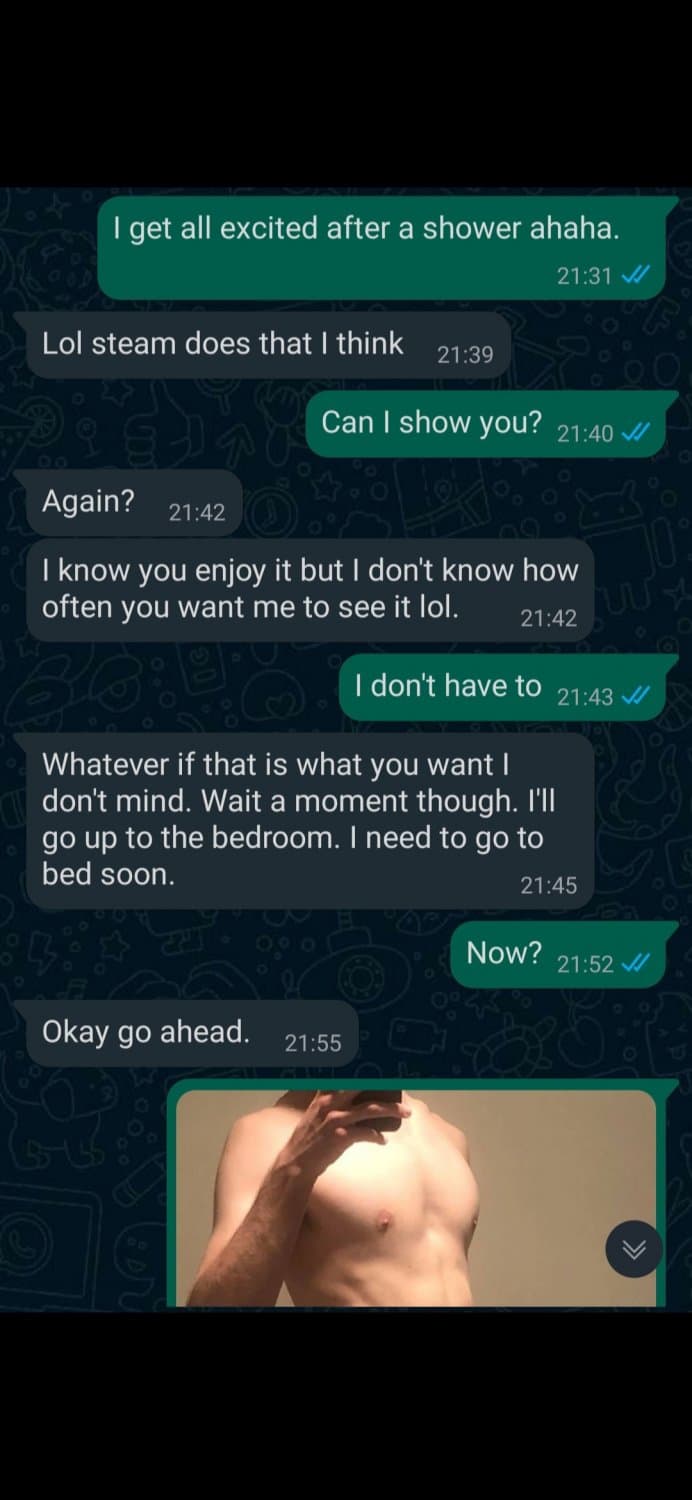 Sexting my Mom PART 4 - with hot pics ?