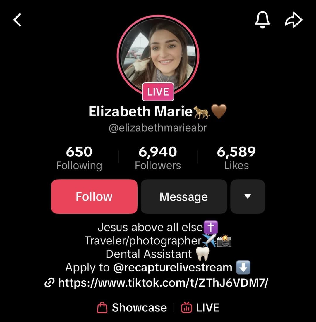 religious tiktok milf shaking ass