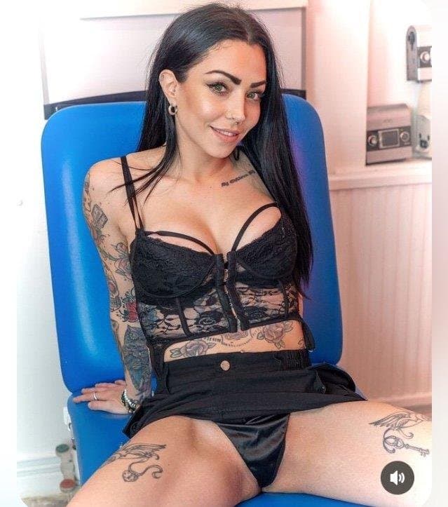 Wank Bank 74 ???✊??