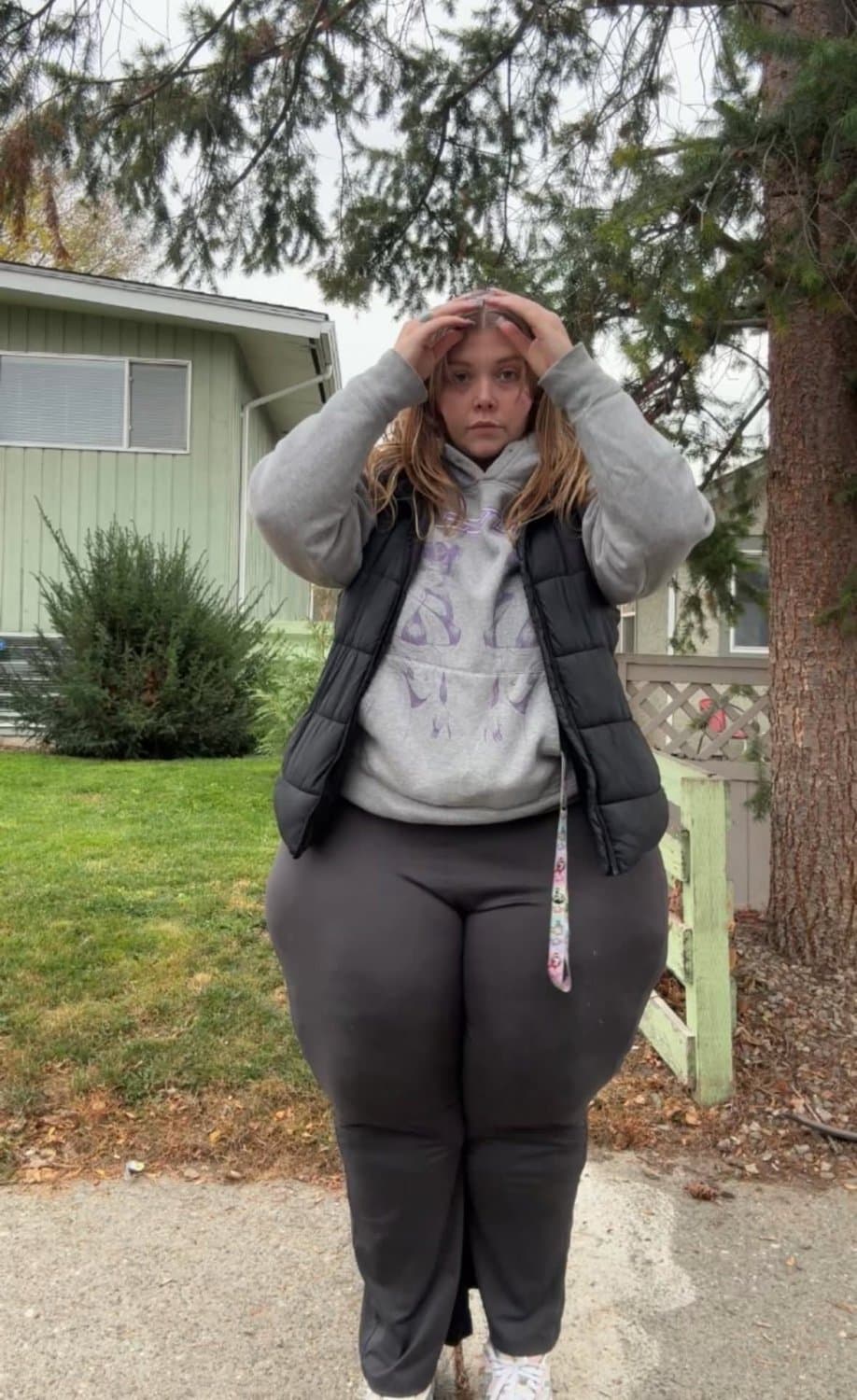 Click to view full size MASSIVE HUGE ASS SSBBW