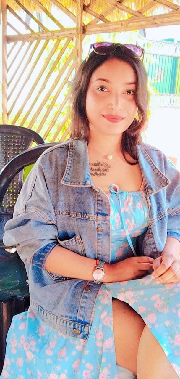 Sexy indian girl nude blowjob and fuck