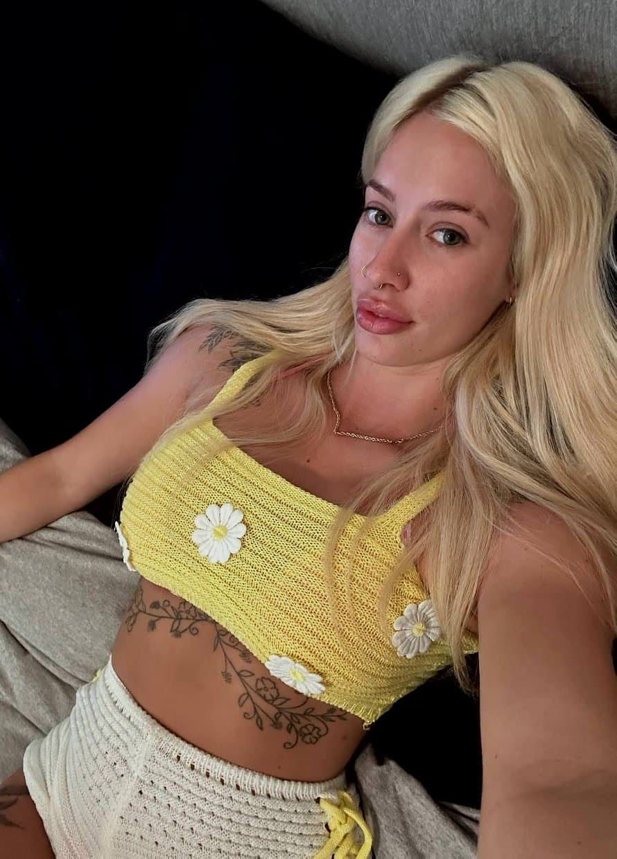 Your cock is all I need, come fuck me hard and fast