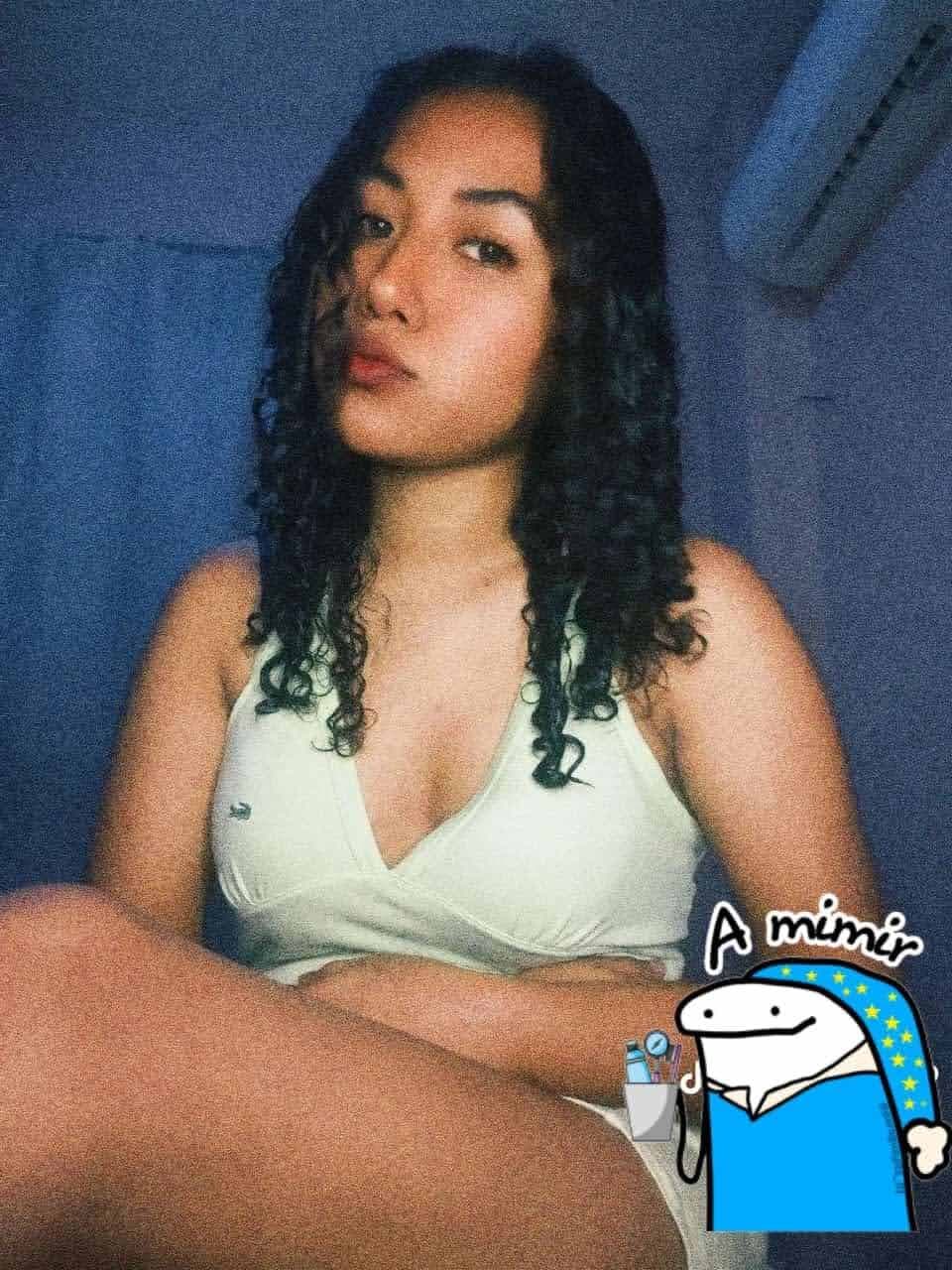 Putita morena culona filtrada y exhibida