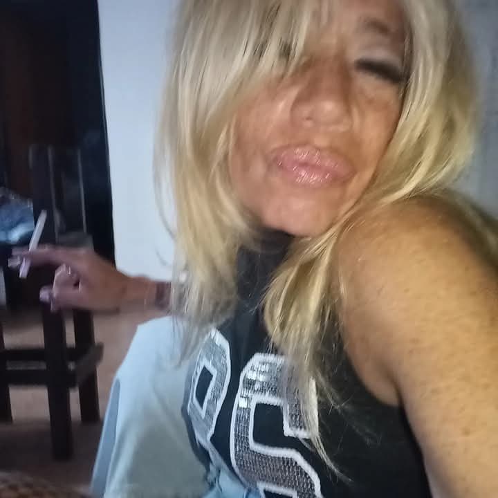 Fabi . Scataazza. Madura argentina. 29 videos con diferentes H. Trio y trio lésestá en @peporiles12