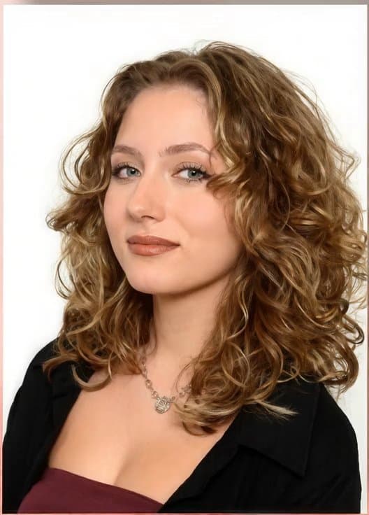 18 years old tries casting for college debt