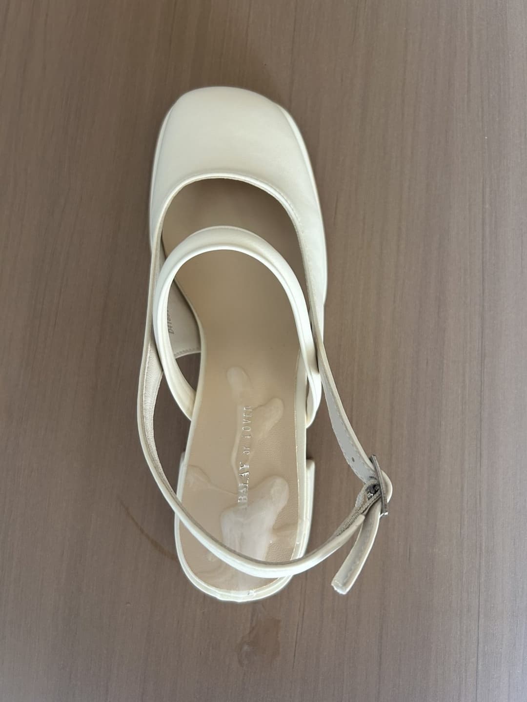 Cock & cum into asian shoes