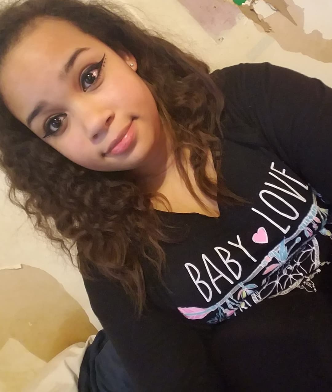 Real Ebony Girlfriend Leaked Rubbing her Clit and Fingering her Webslut Whore Pussy and Shows Nudes