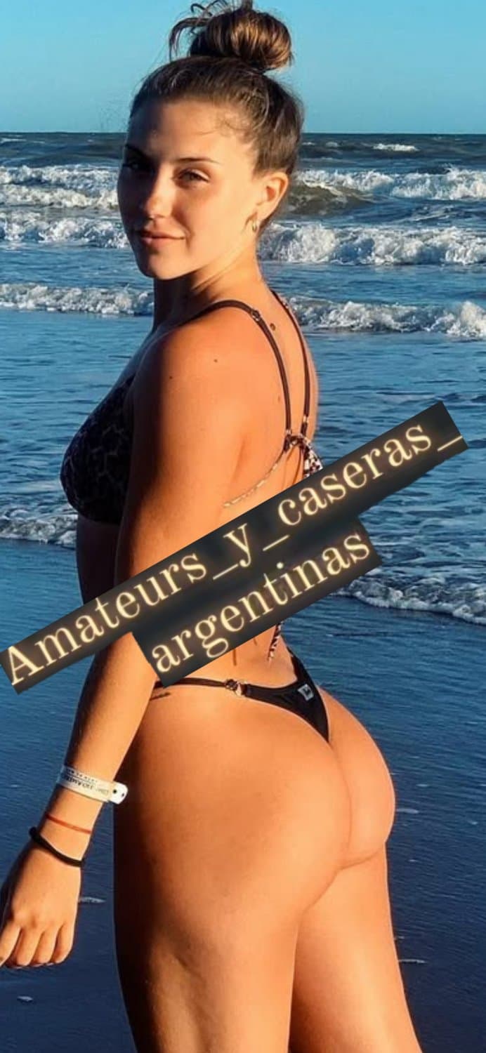 Megapost a pedido de muchos soldados. Una pendeja que se va soltando. V4LEN B0r3lli. Cap 2