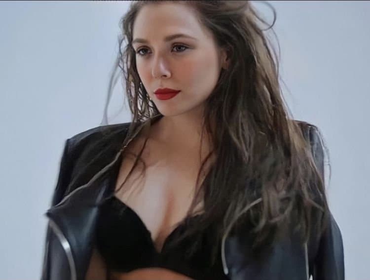 Elizabeth Olsen Goon Collection 5