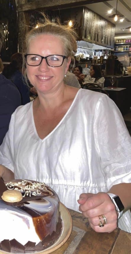 Melissa A. is 46 from Sydney, Australia