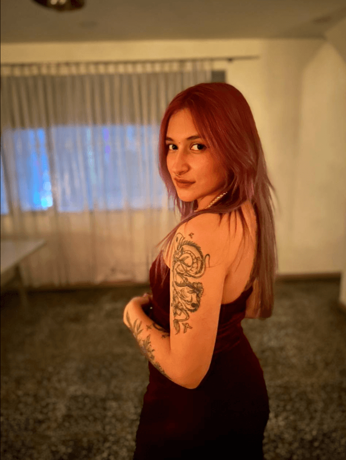 Katy, colombiana culona f1ltrada por el novio