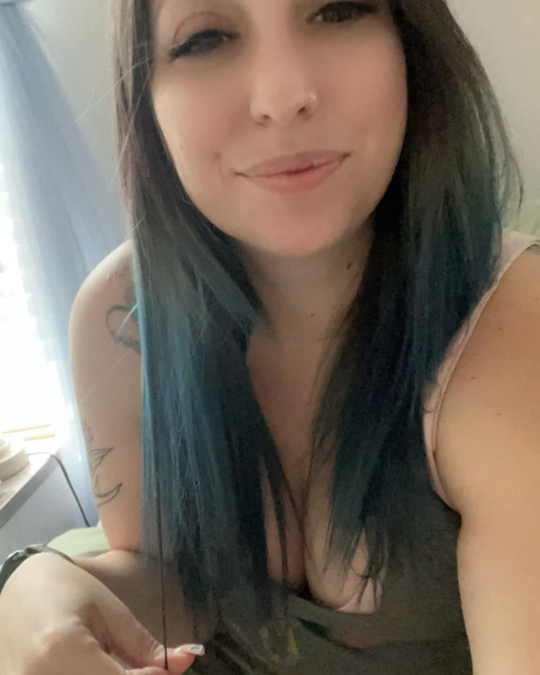 Hot busty single mom Gail