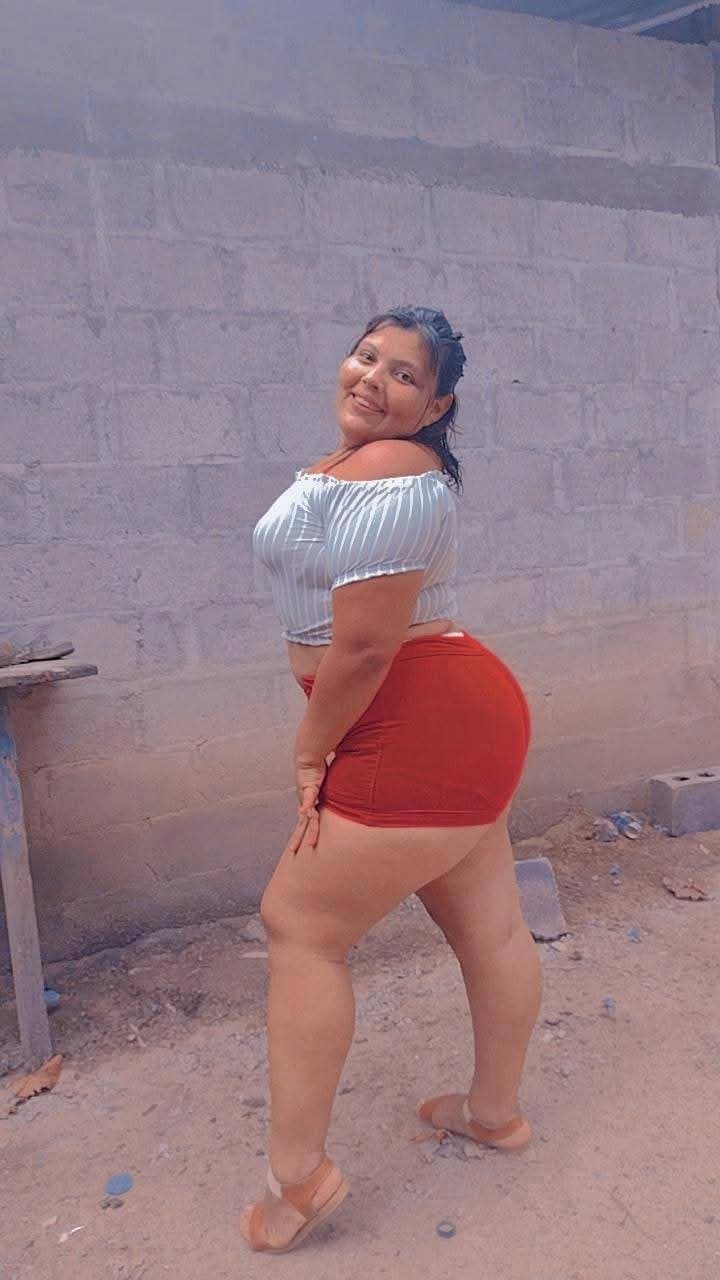 BIG THICK BOOTY LATINA BBW