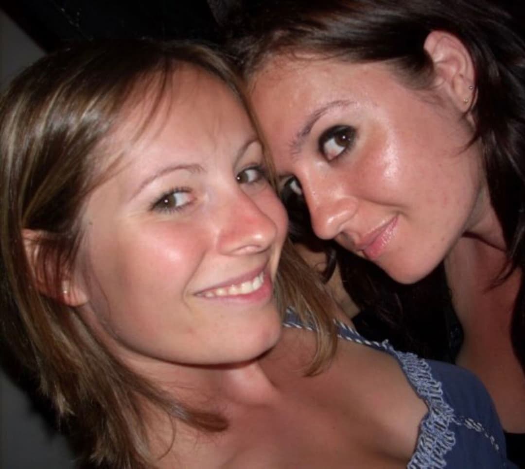 Click to view full size Charlotte infirmière salope de Lyon