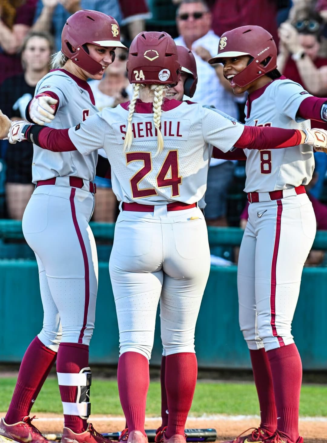 Click to view full size muscle mommies want you drained