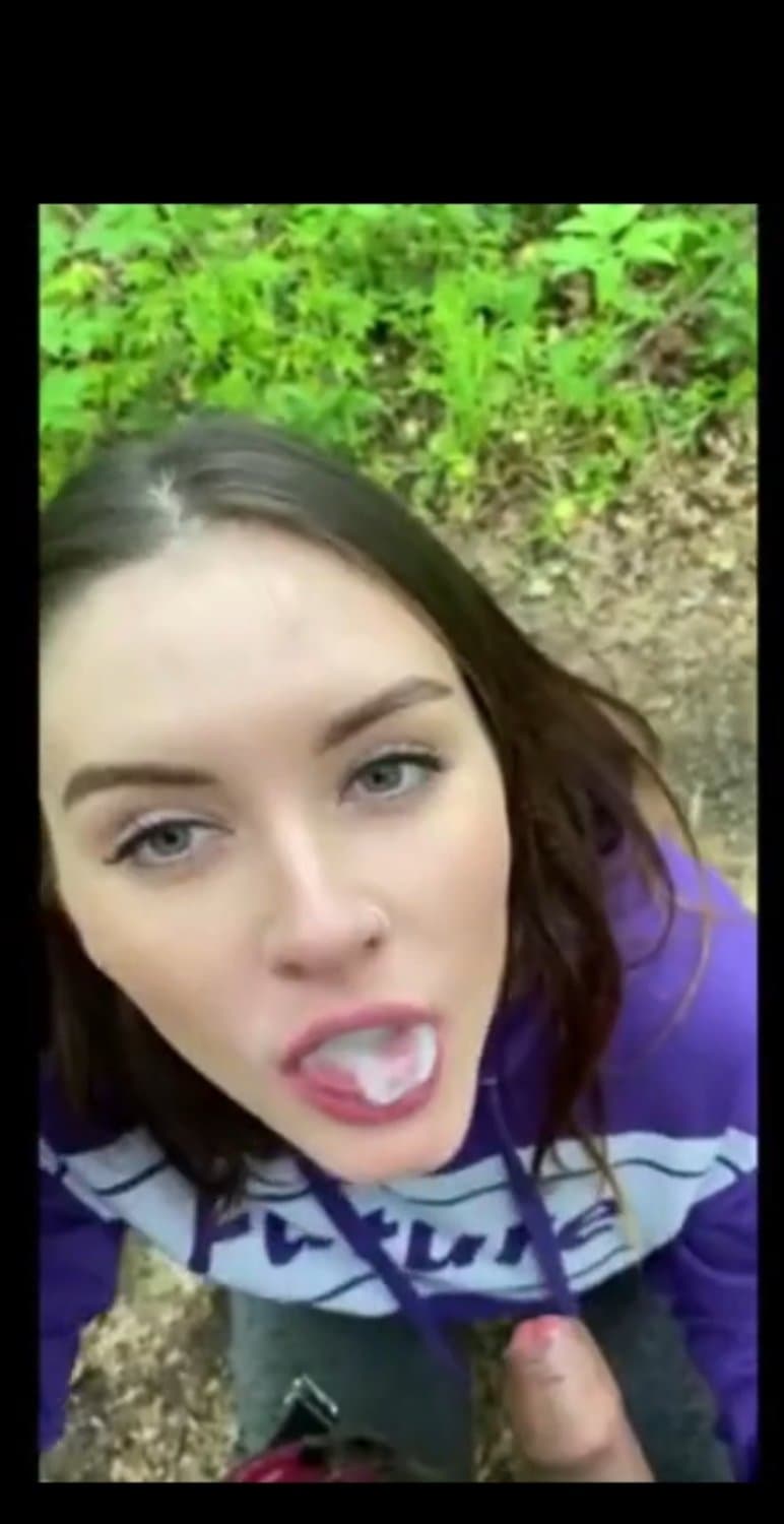 Cumplay and cum swallow in the woods??