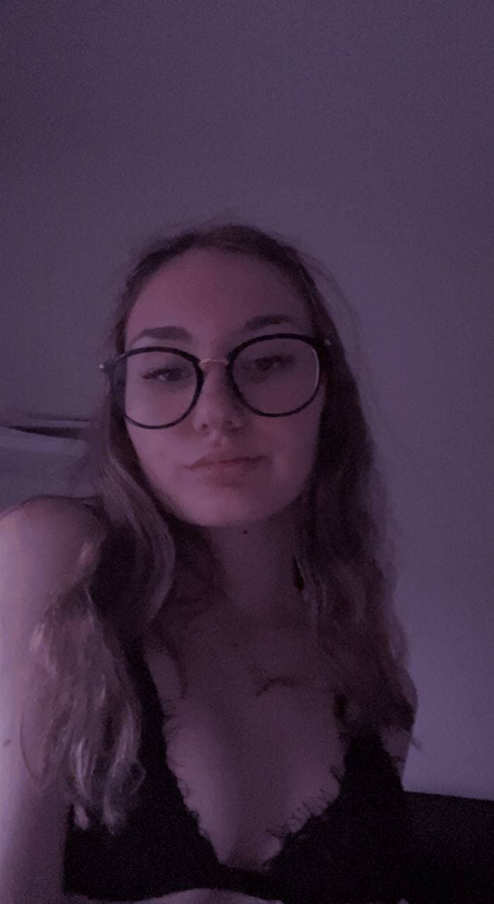 Click to view full size Sn0buni Lyna