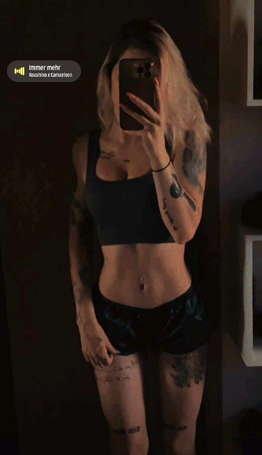 Sexy German slut Jennifer pt. 5