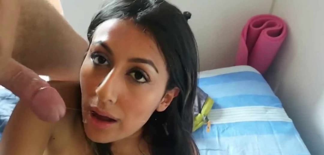 Desi Slut gets dicked down