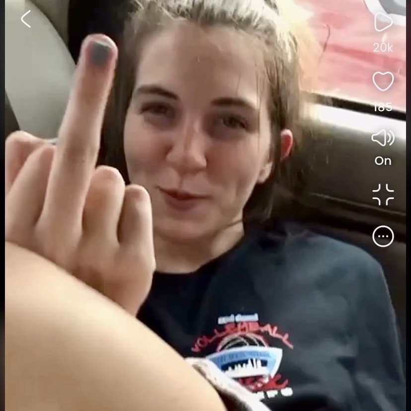 2 college roommates in back of mom’s car while she’s inside 4 supplies