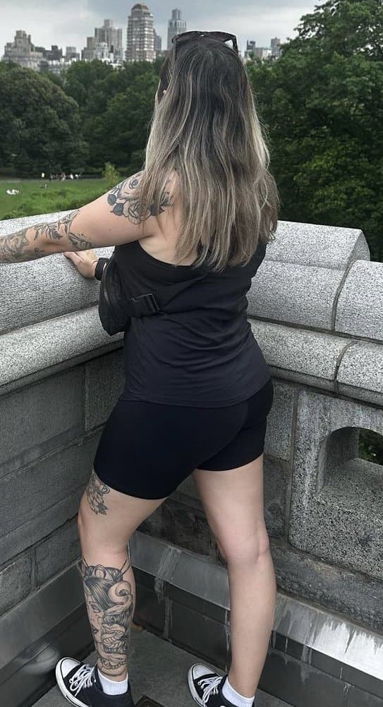 Click to view full size Another of my buddy’s girlfriends I beat my cock to. Which slut out of the 3 gets the next post ?