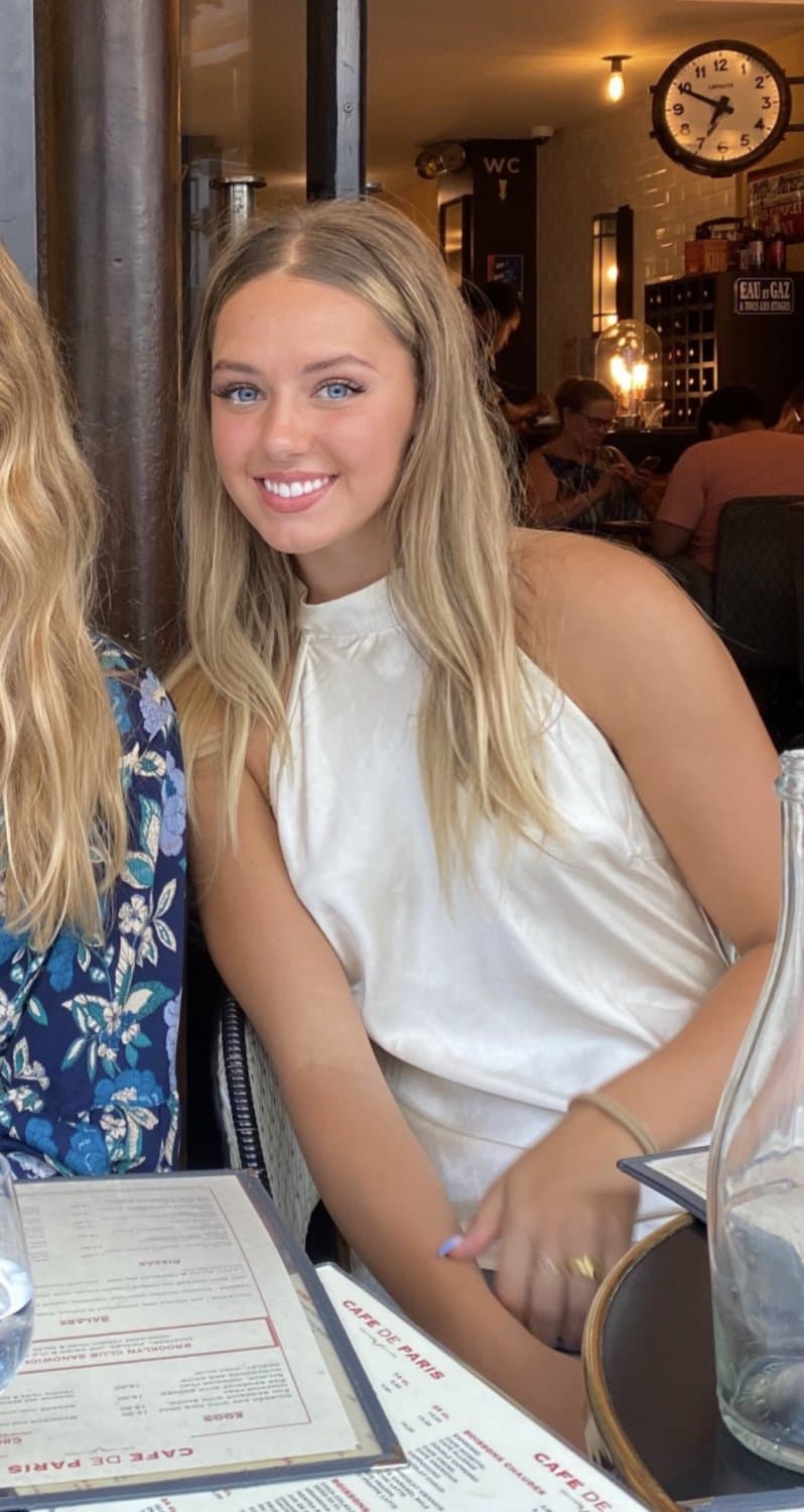 Saige and Taylor get cock