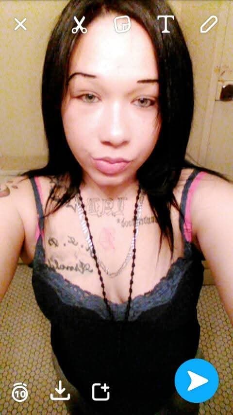 Some pic of a sister that needs some cum in her badly hmu