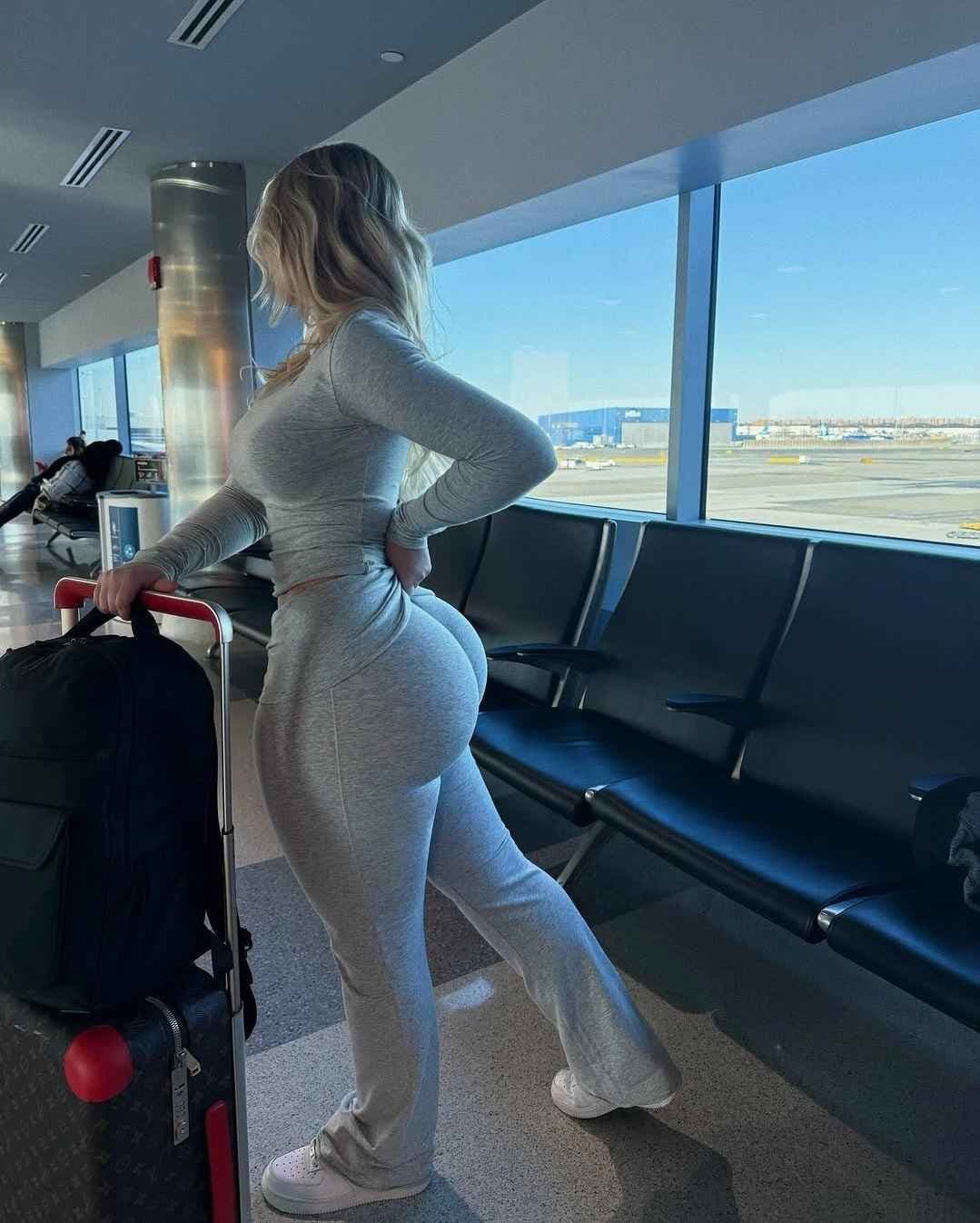 ?M.O. ŁƗNĐSȺɎ ȻȺⱣᵾȺNØ Collection Teaser?