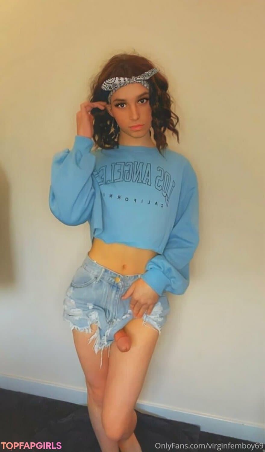 Virgin femboy