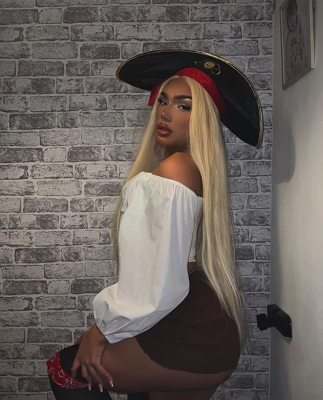 ALFIE FRANCIS ?? GORGEOUS TWINK FEMBOY ✨️✨️✨️✨️✨️