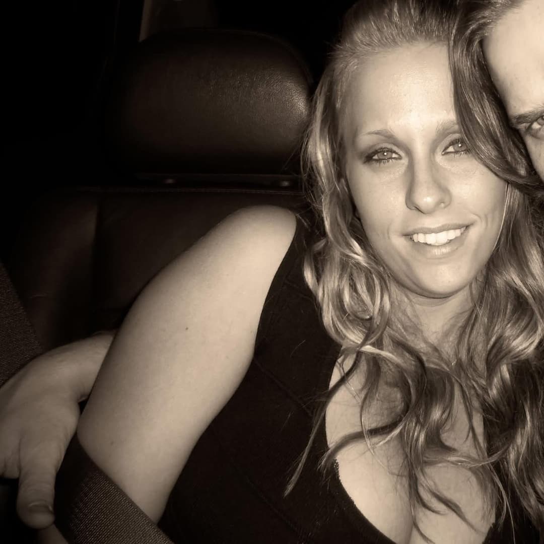 Two sisters with two great pairs of tits!