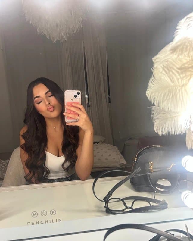 Melina, la plus grosse coquine française de Vinted