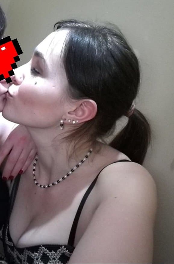 Julchen 32yo Frome Germany licked pussy and spread pussy good. For same treatment Kik JamesDenker85