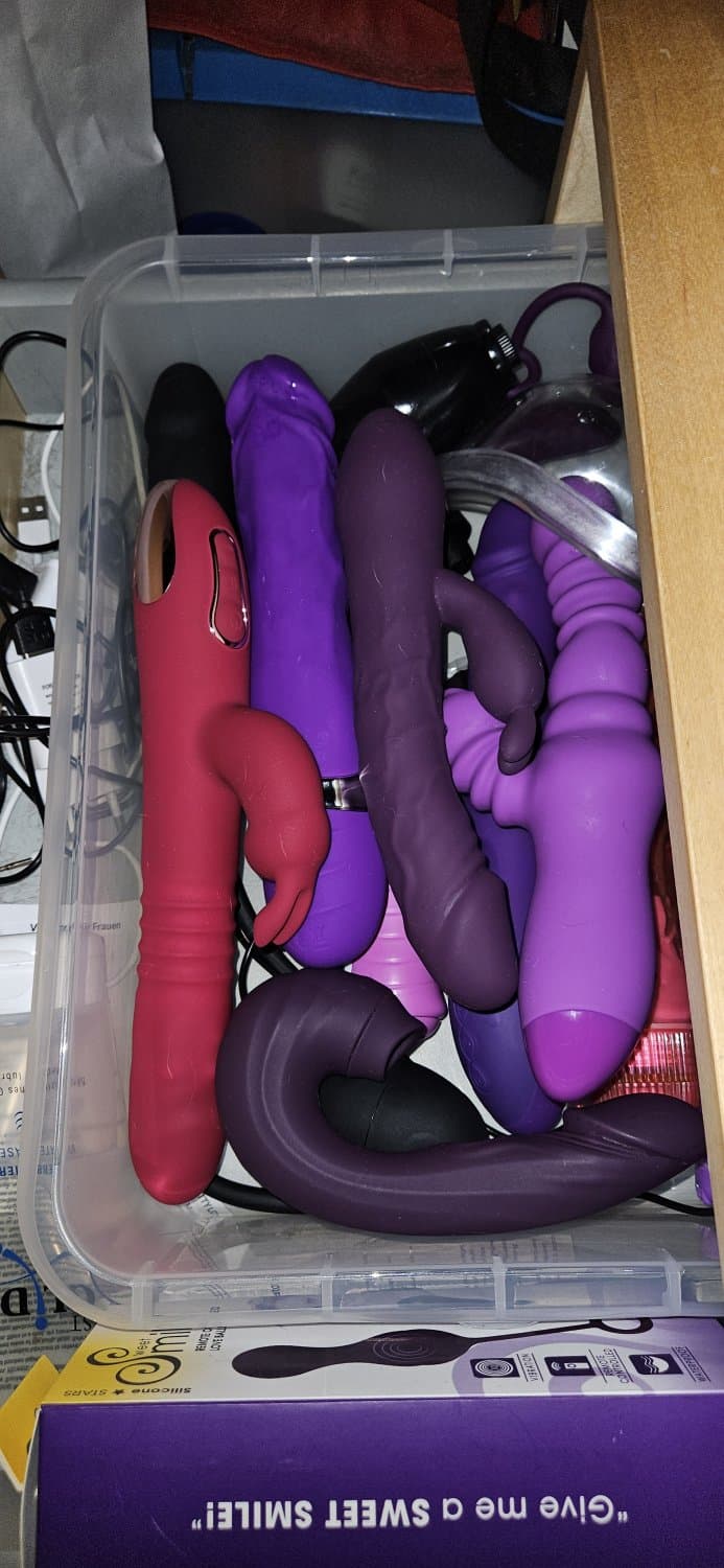 Screenshot_20210723-082258_Video Player _Hidden Camera Dusche 2