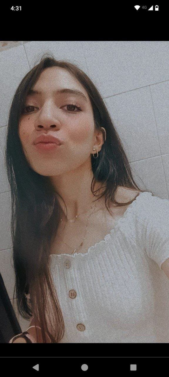 Huge beautiful smile while fucking missionary for Honduras Latina MD. AI deepfake