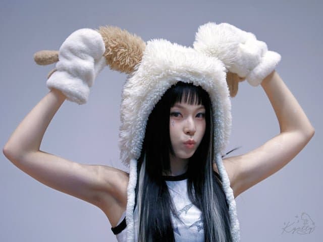 Kyujin nmixx her armpits should be covered in cum