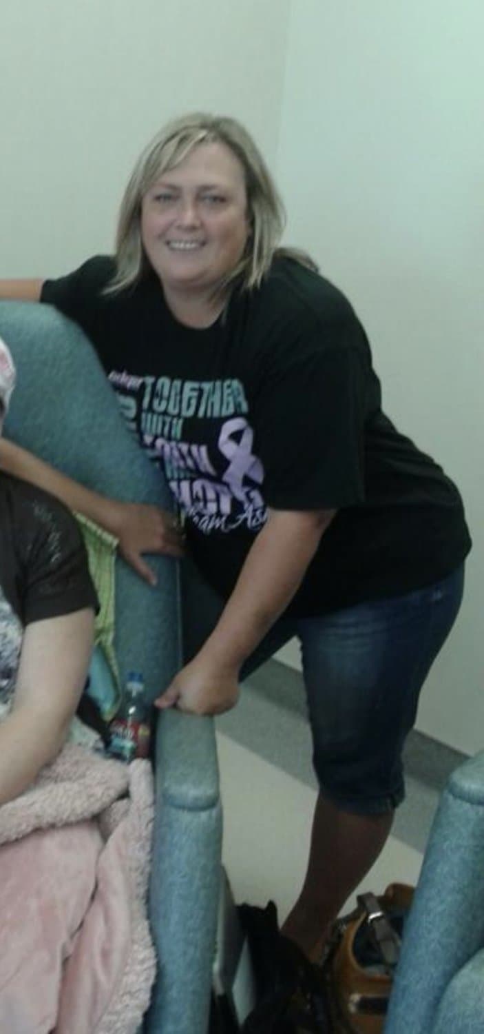 Click to view full size curvy wife