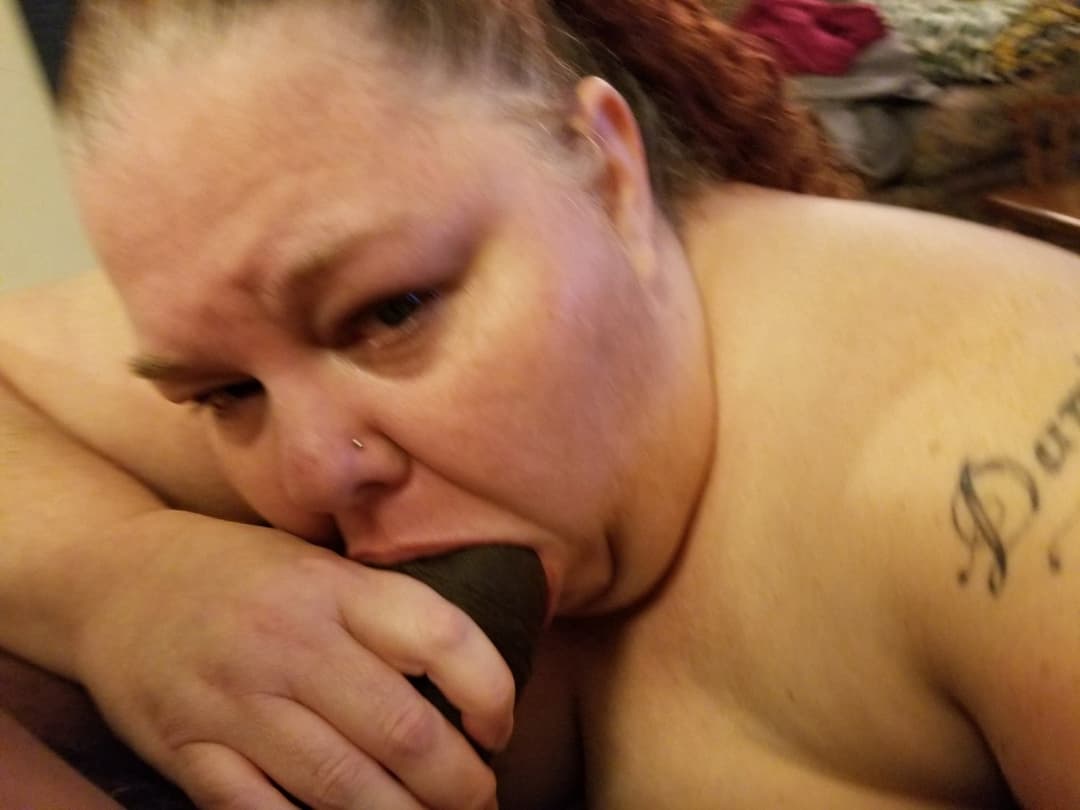 Nasty Public Fat Bitch Aprill Thompson is addicted to BBC