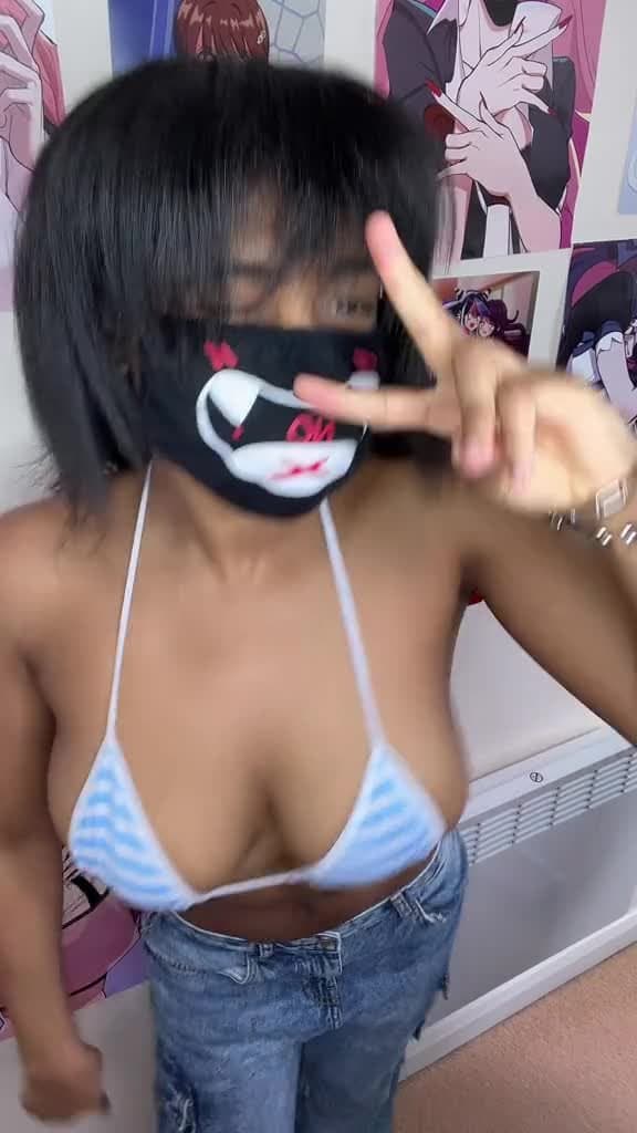 Welcome to the dark side of this horny gamer. for xx vids visit the link in my bio.