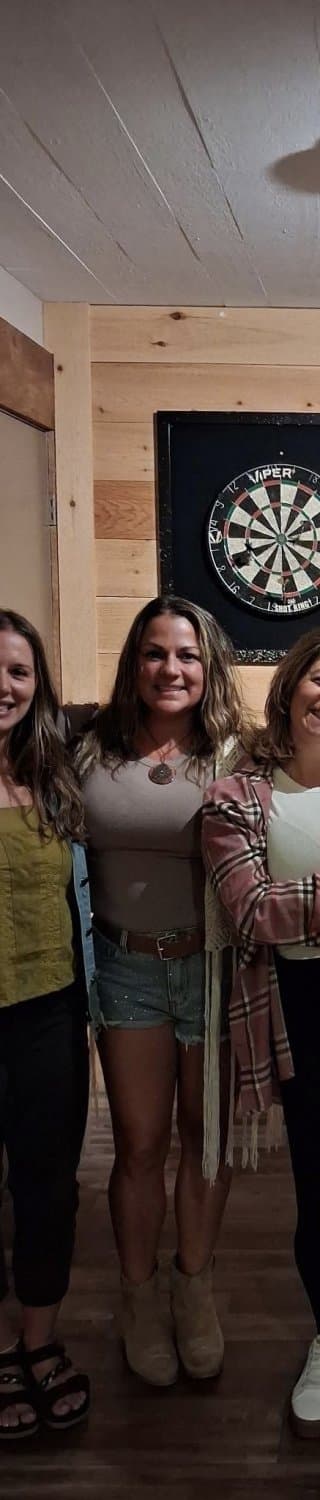 I really want to fuck titty fuck my friends mom