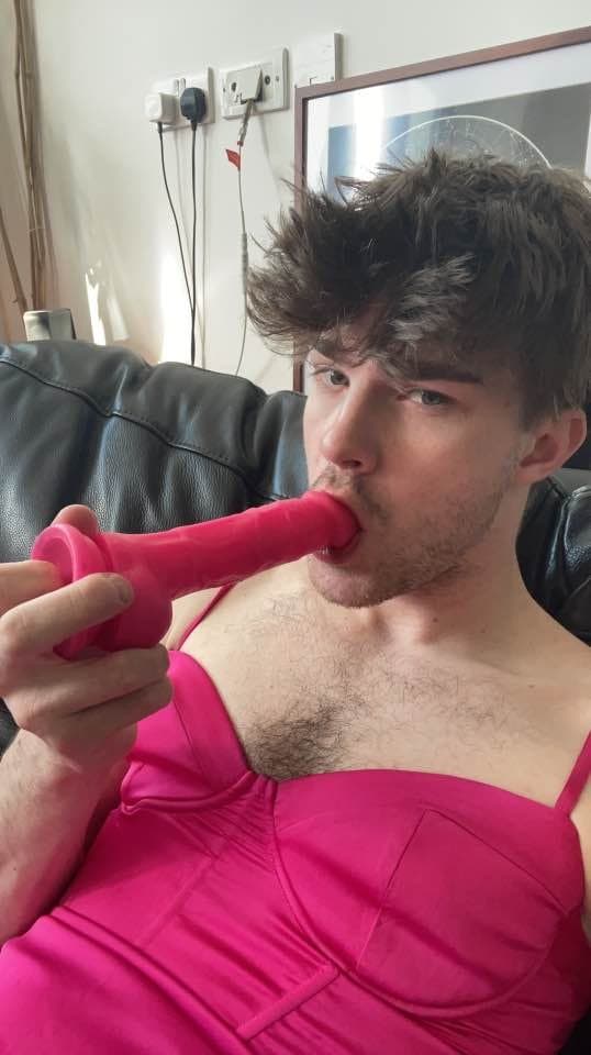 Depraved sissy slut cant quit following orders from daddy