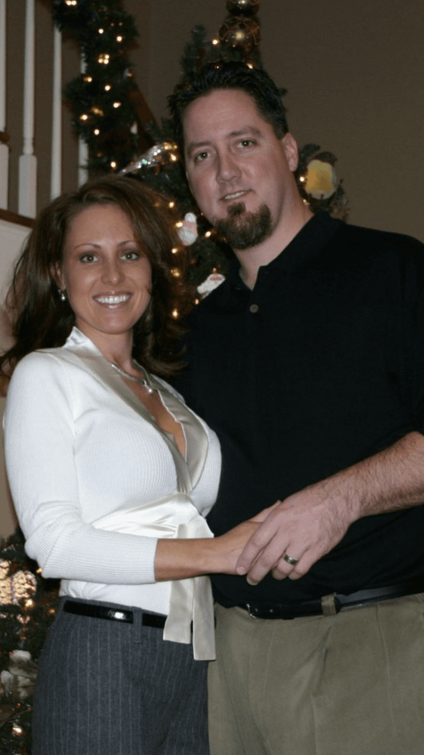 This classic MILF has jizz spurting and oozing from men and women alike. One of the legends.