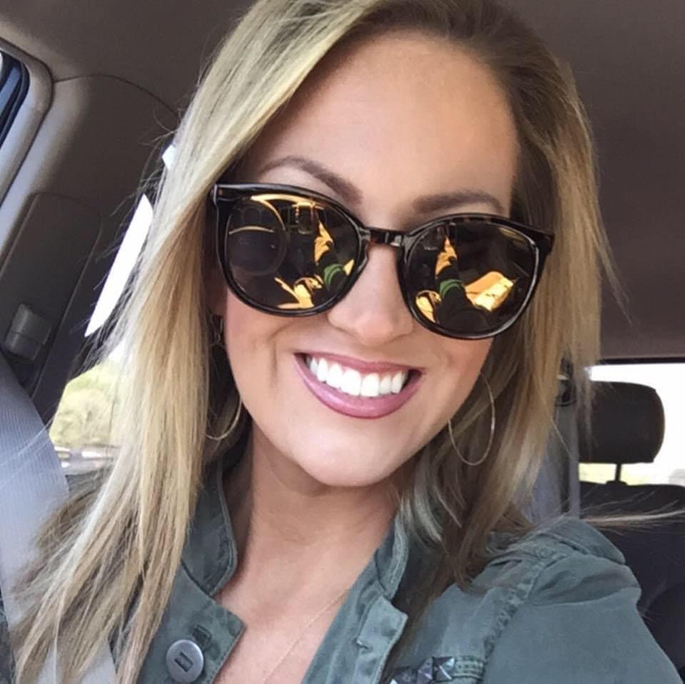 Of course this former DG whore is now a realt0r & born again Christian!!