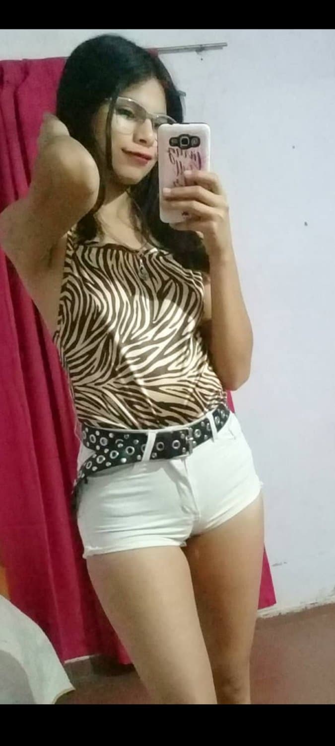 Click to view full size Luciana Faria! putita del int de cba! compartan!