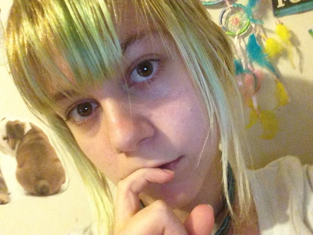 Emily scuderi aka twixie scuderi aka twixiepuppy old nude pics part 2