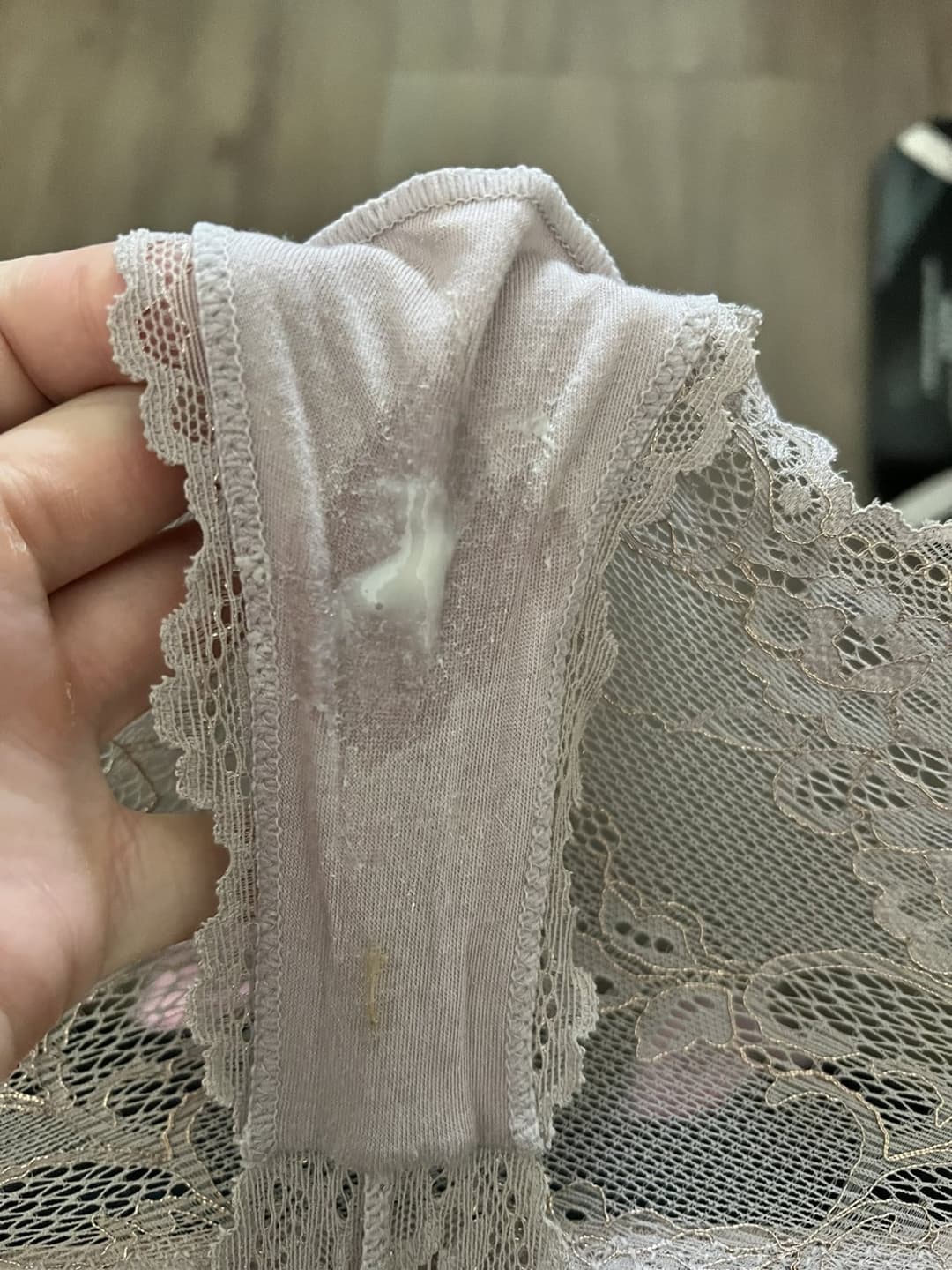 My sister and her creamy dirty panties. She just need some tribs and milk ??