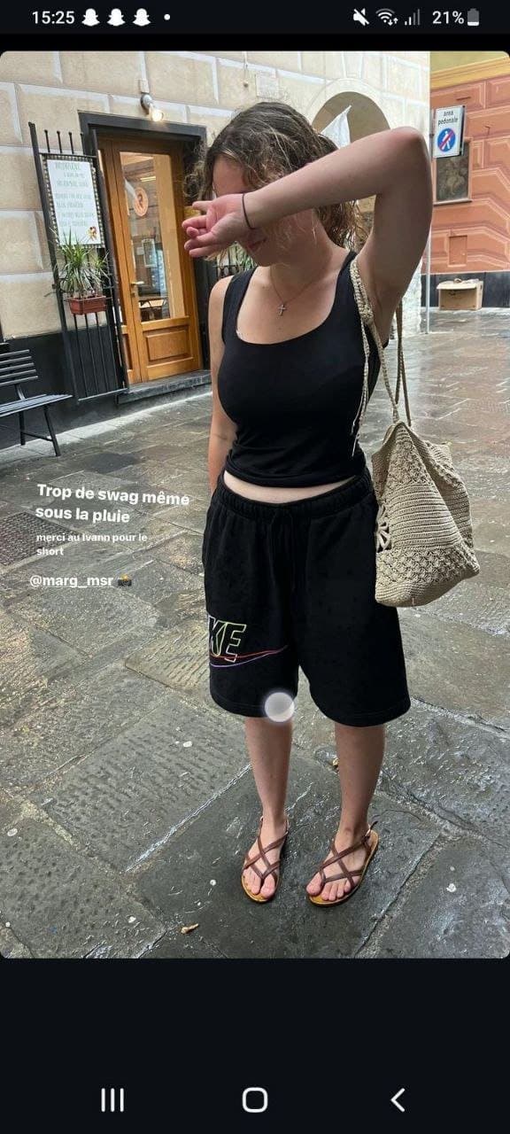 Chienne française exposé