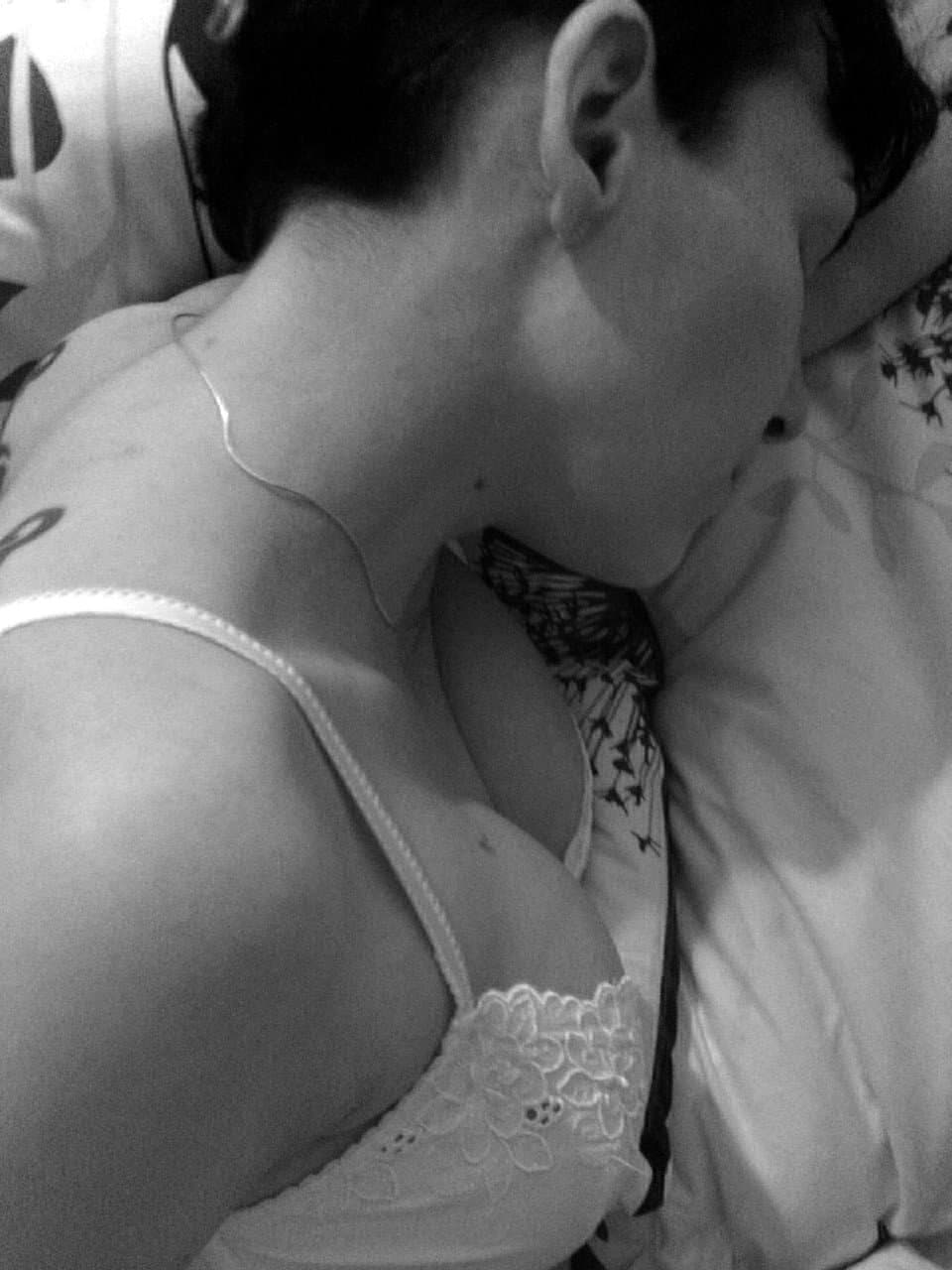 Pregnant Monika. Age: 39. Week 9