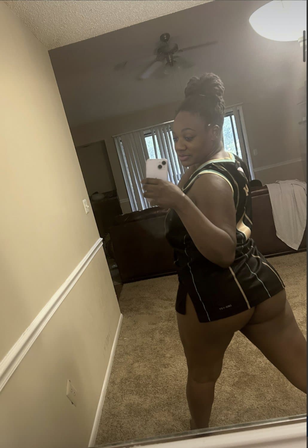 Dumb ebony thot milf Lauren will fuck and suck any bbc