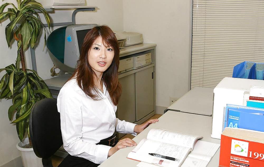 Japanese office girl gangbanged and inseminated by her horny colleagues